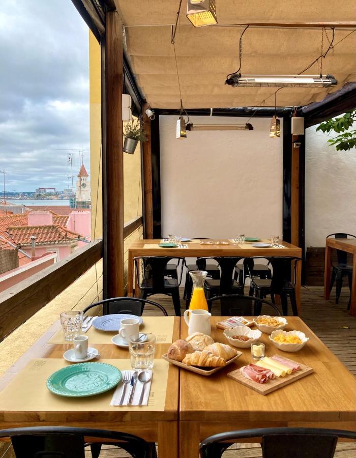 Santa Bica Eat Drink & Sleep Bed & Breakfast Lisbon Exterior photo