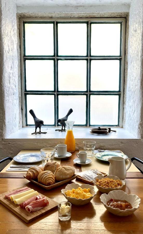 Santa Bica Eat Drink & Sleep Bed & Breakfast Lisbon Exterior photo