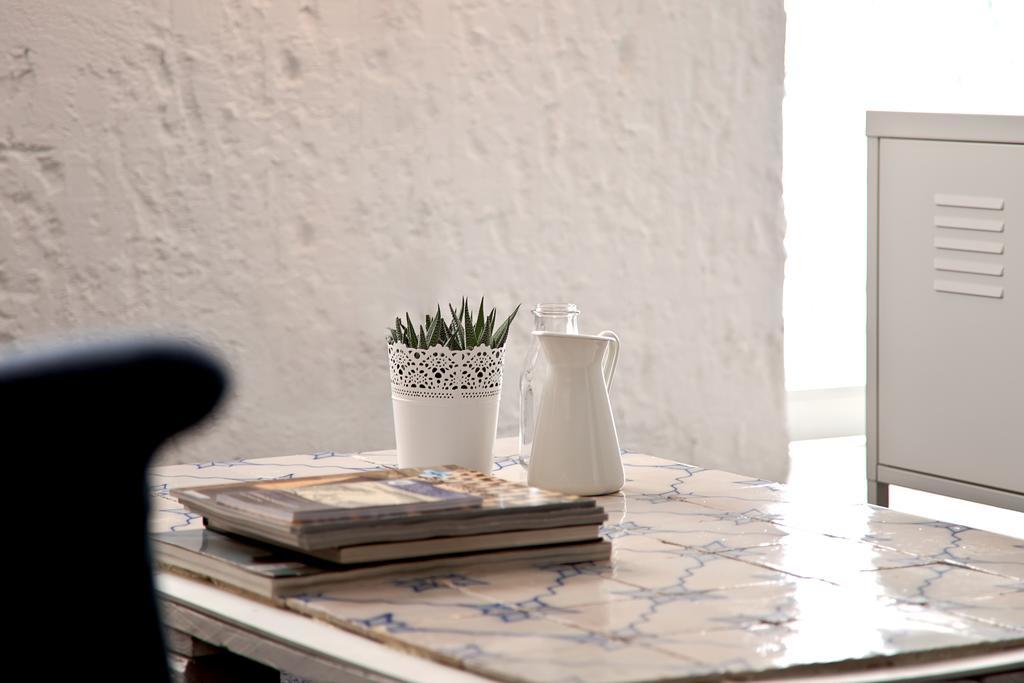 Santa Bica Eat Drink & Sleep Bed & Breakfast Lisbon Exterior photo