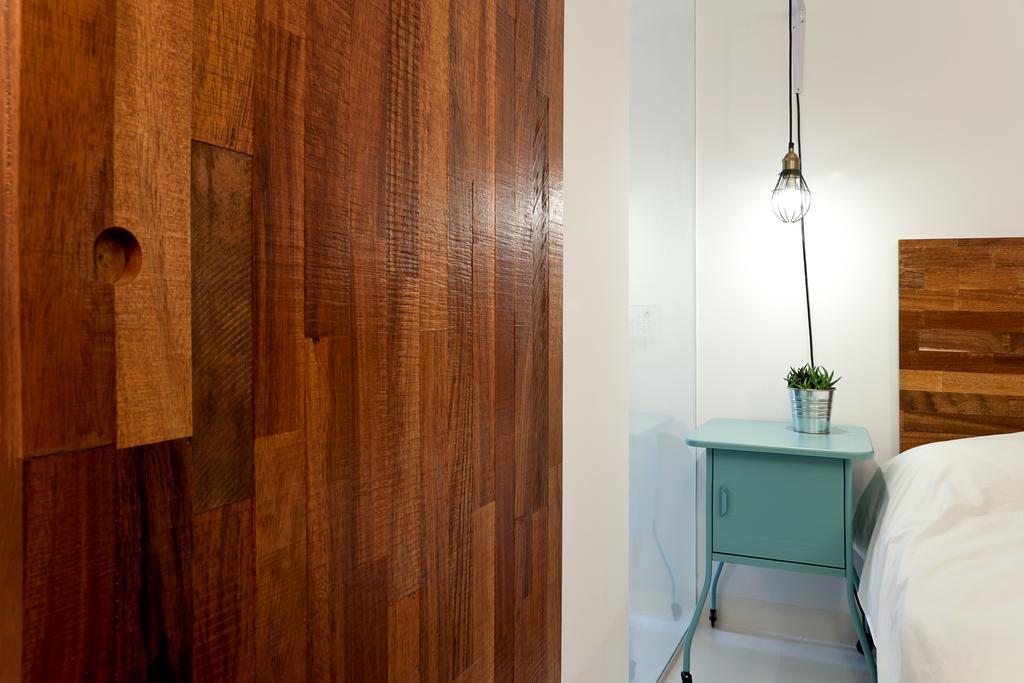 Santa Bica Eat Drink & Sleep Bed & Breakfast Lisbon Room photo