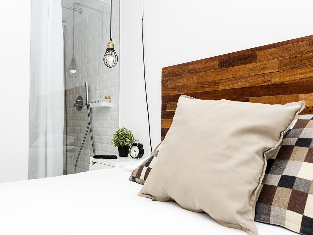Santa Bica Eat Drink & Sleep Bed & Breakfast Lisbon Exterior photo