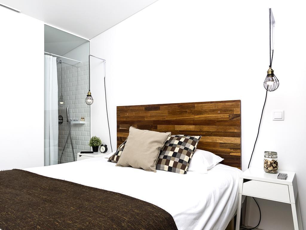 Santa Bica Eat Drink & Sleep Bed & Breakfast Lisbon Exterior photo