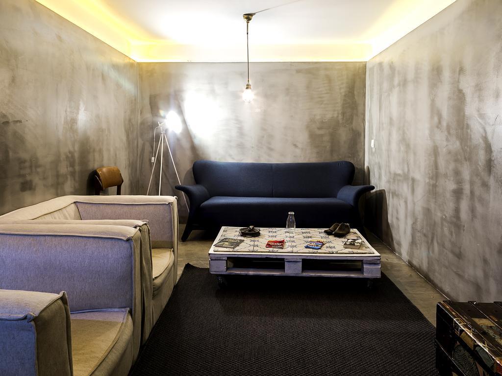 Santa Bica Eat Drink & Sleep Bed & Breakfast Lisbon Exterior photo
