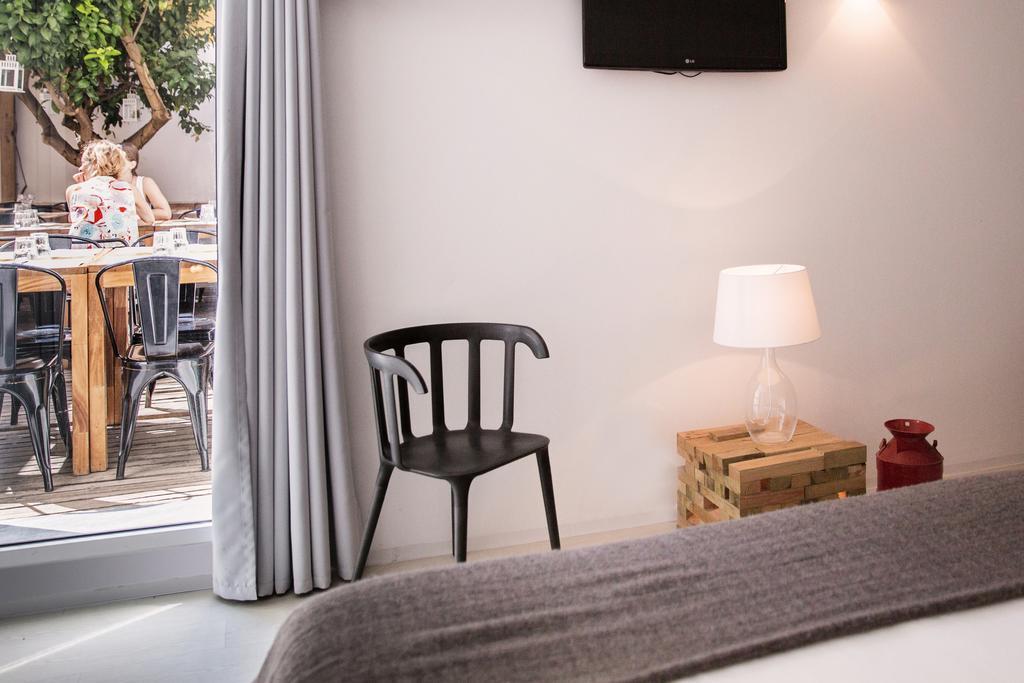 Santa Bica Eat Drink & Sleep Bed & Breakfast Lisbon Exterior photo